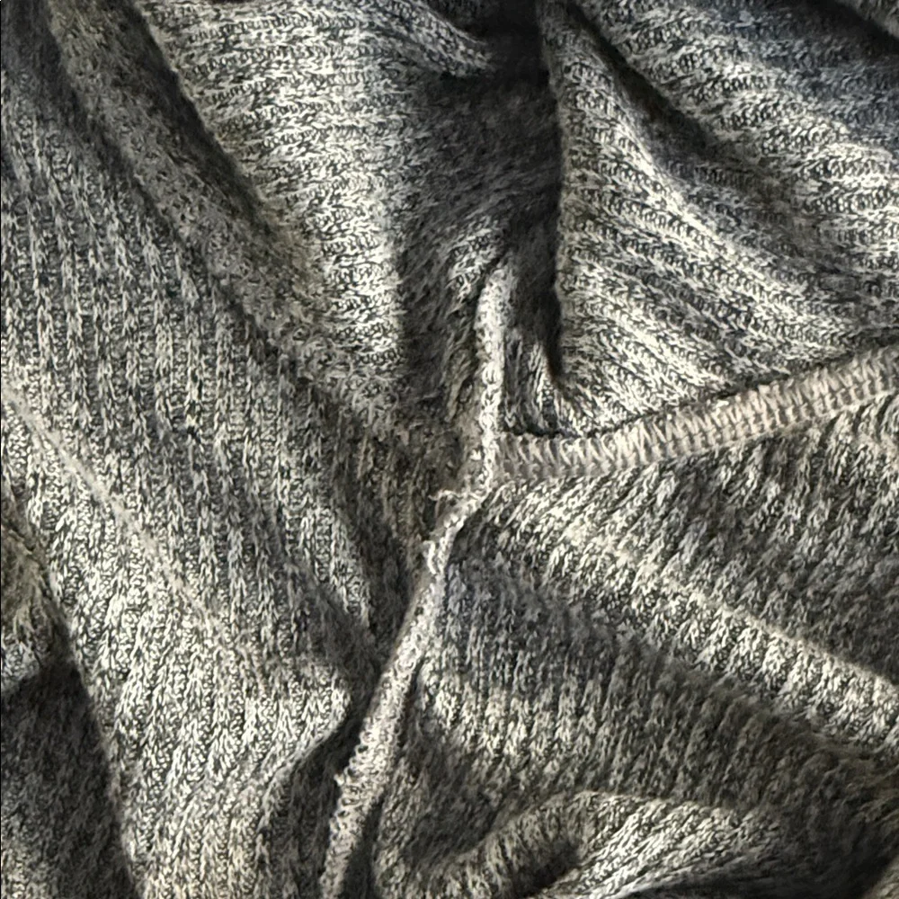 Like new Express Gray Long Sleeve Wrap Top with Ruching Detail - Picture 6 of 7